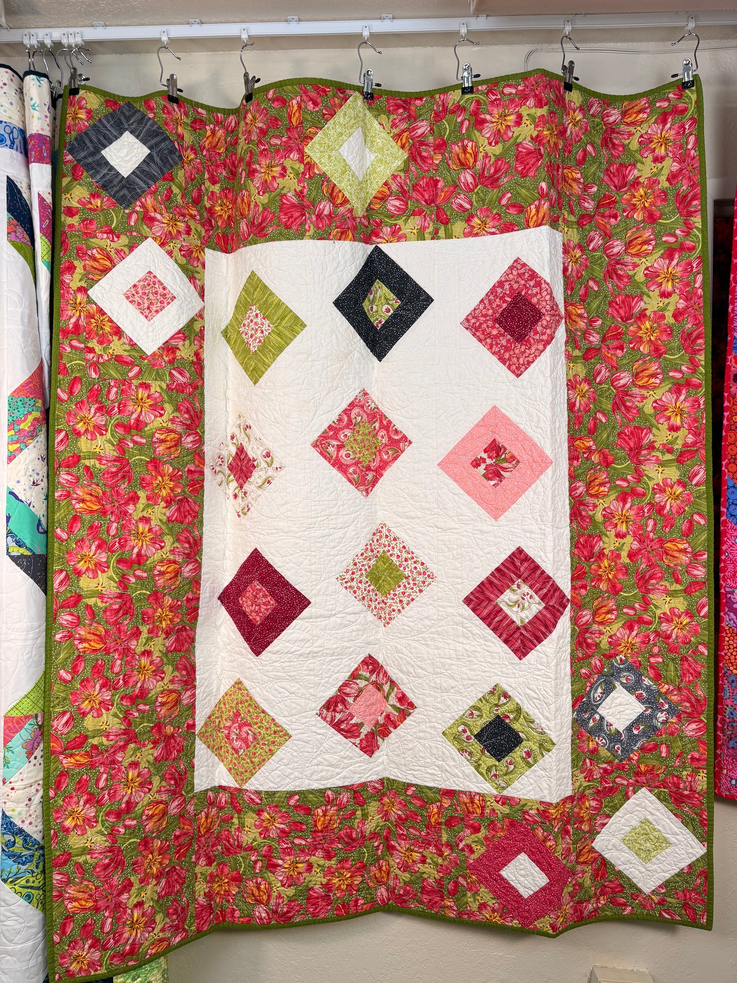 Sample Quilt - TOSSED