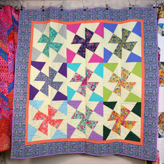 Sample Quilt - PINWHEEL VARIATION